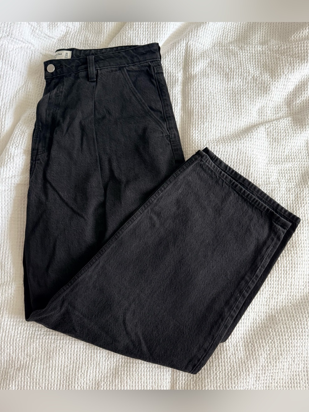 Abercrombie & Fitch High Rise Loose Jeans (Curve Love)